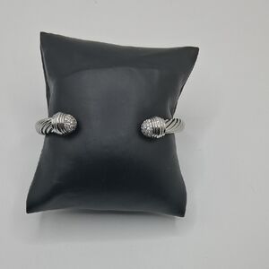 Stunning Silver Women's Bracelet with Crystal Accents